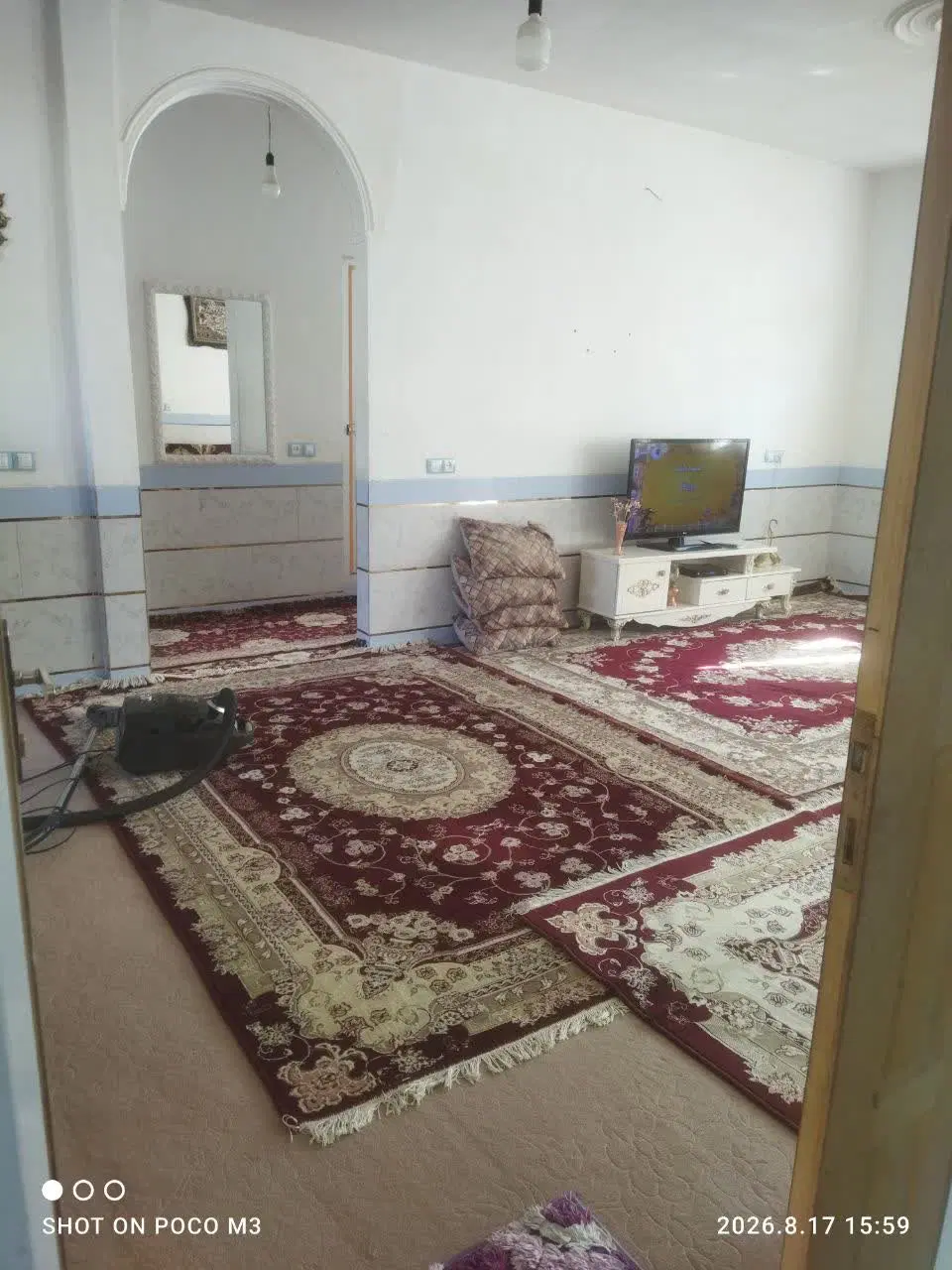 اجاره طبقه اول واحد مسکونی