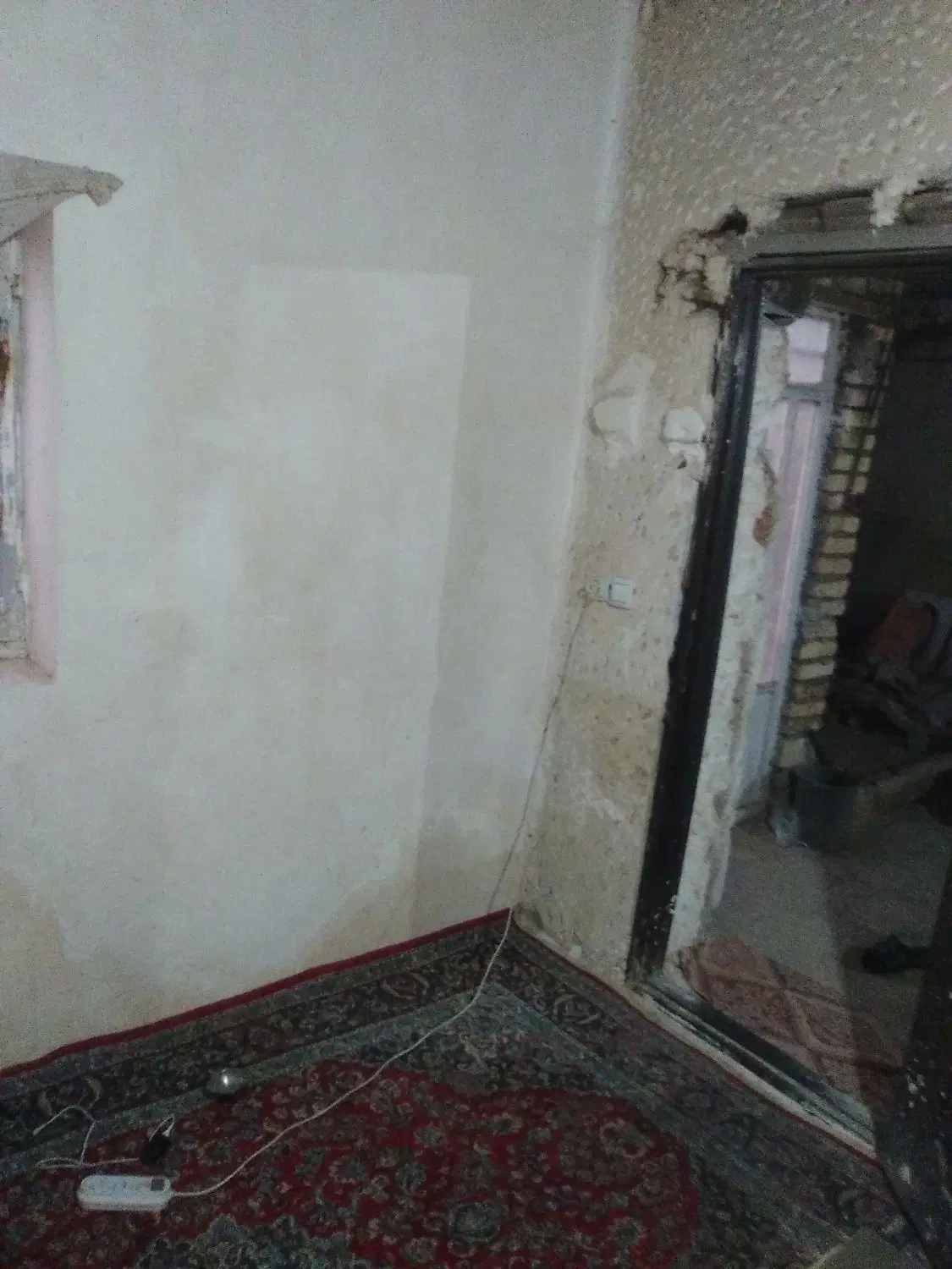 خانه صدمتری چوبی نبمه کاره
