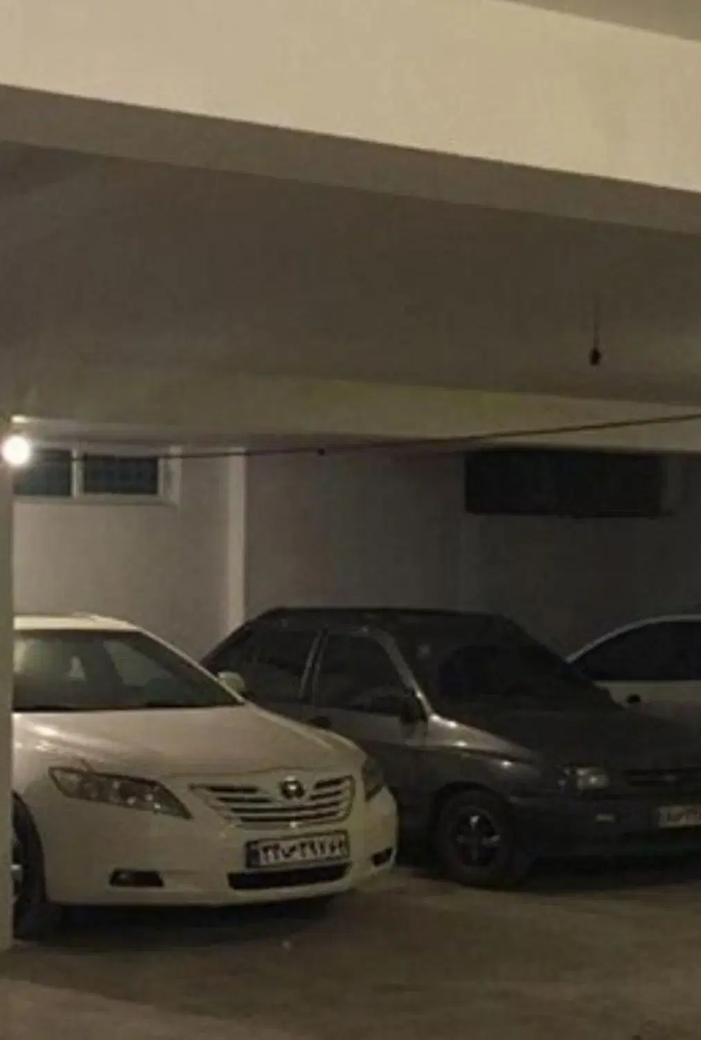 باسلام پارکینگ برا پارک ماشین اجاره داده میشود