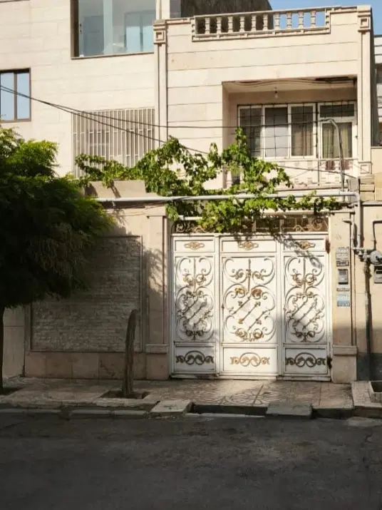 خانه ویلایی دوبلکس به قیمت آپارتمان