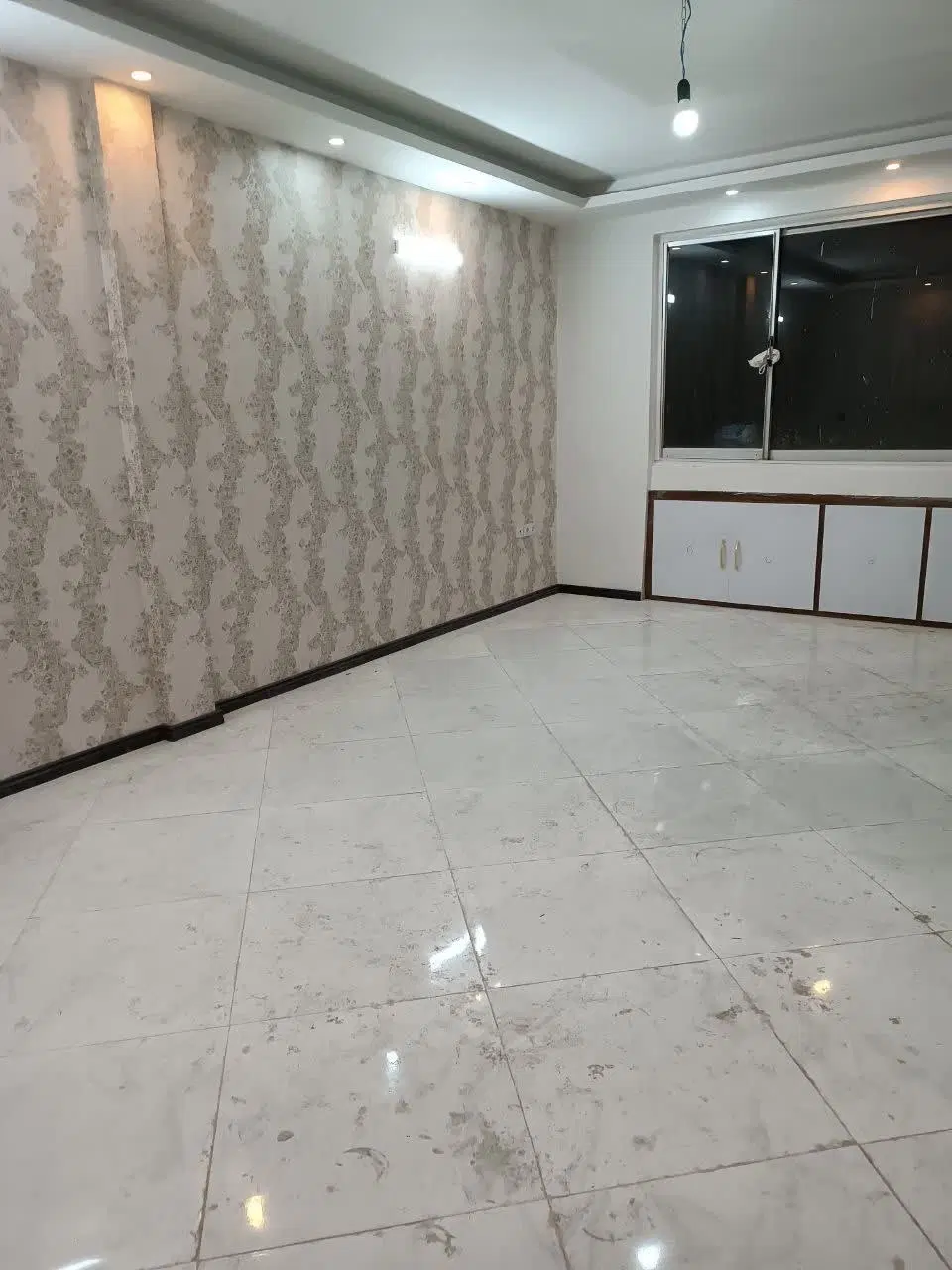 ۹۷متری سند صادقیه پردیس