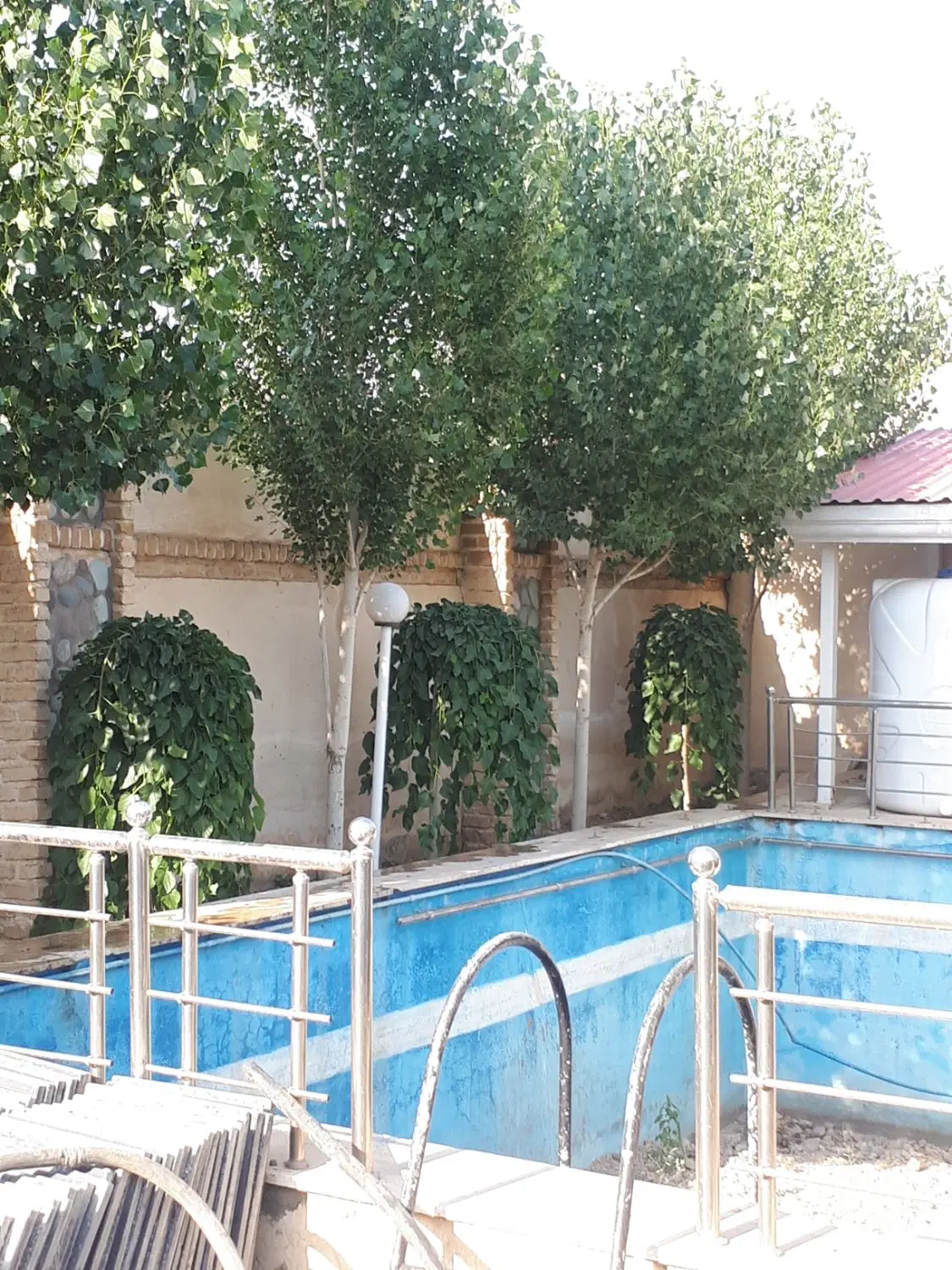 ملک گلنگی وقدیمی