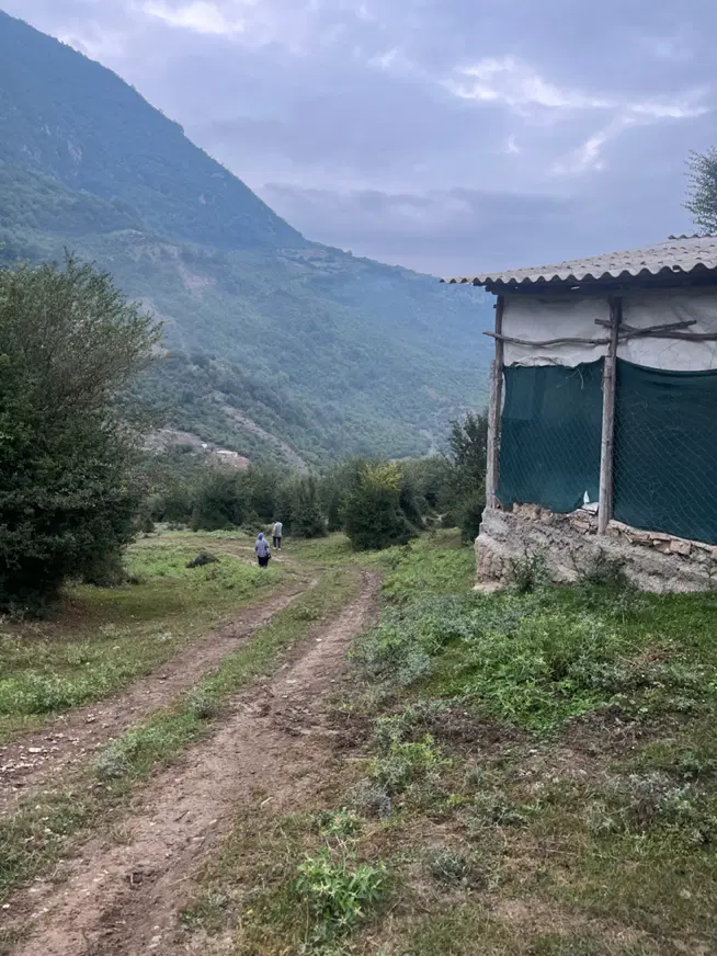 خانه ویلای وزمین روستا زیارت تول بنه