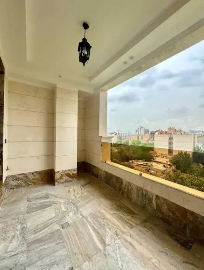 ۲۱۱ متر _ ۲ پارکینگ سندی _۲ انباری فاز ۱