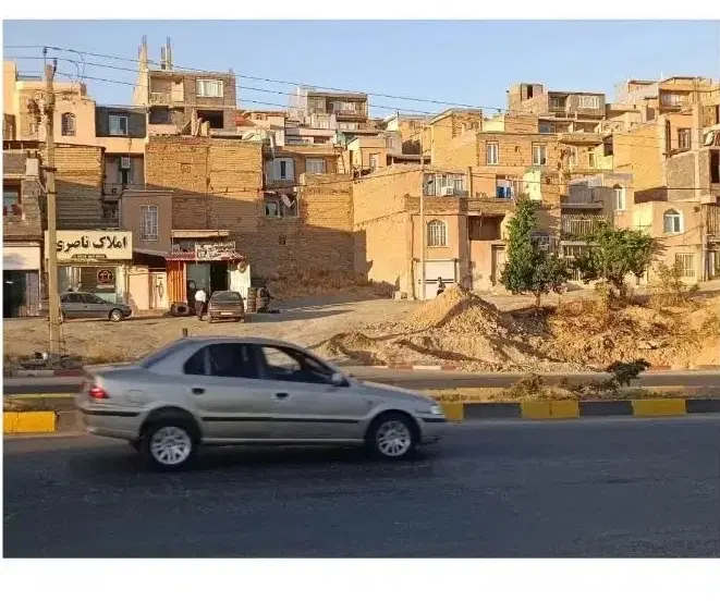 زمین تجاری مسکونی بر اتوبان دکتر حسینی