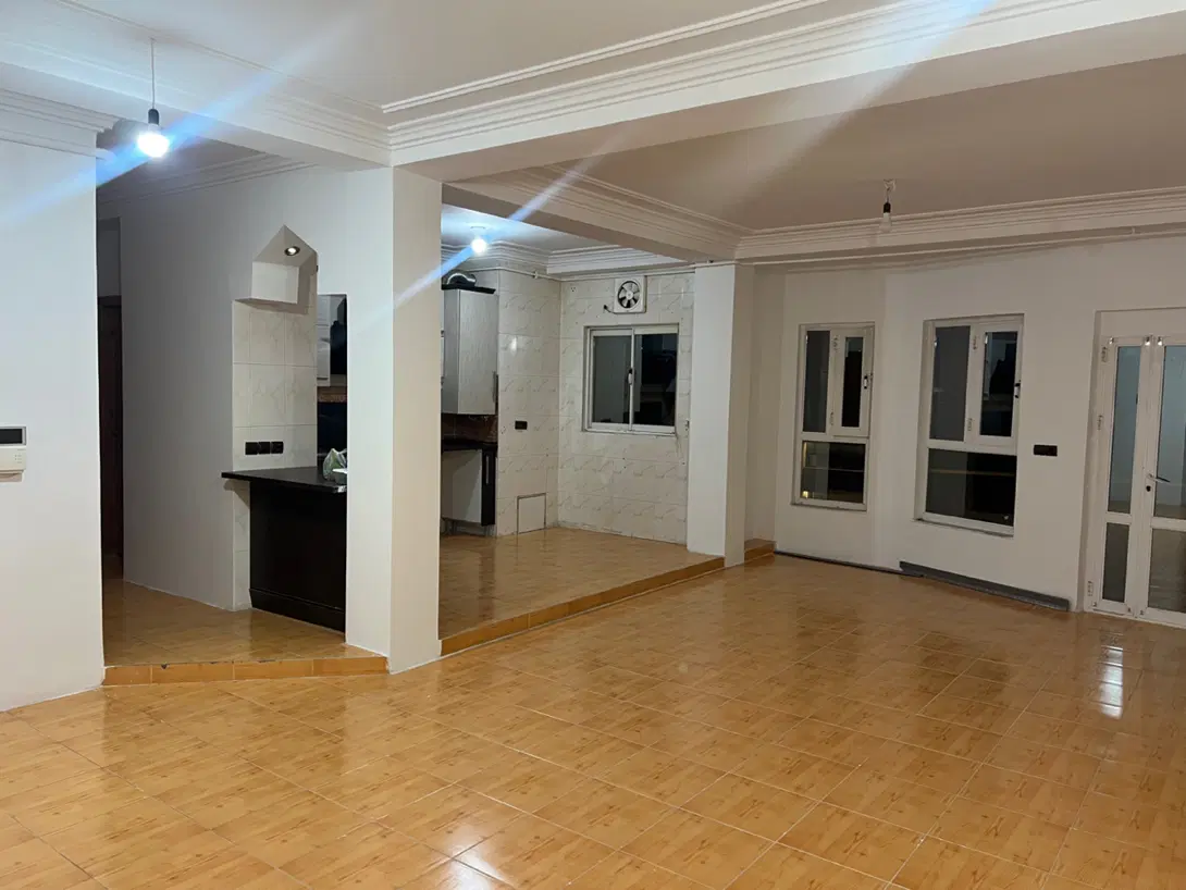 اپارتمان ۹۳متری