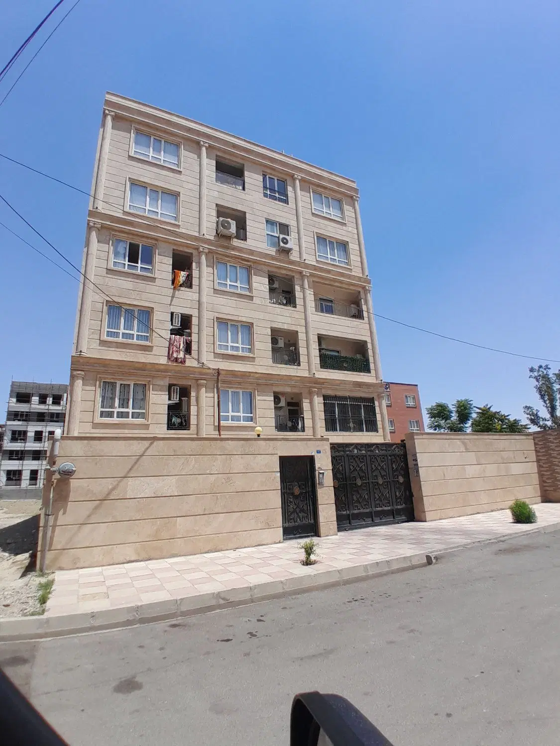 آپارتمان ۱۲۴ متری نوساز ۳ خوابه حسن آباد فشافویه