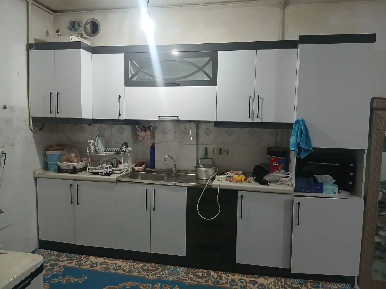 رهن کامل یک واحد آپارتمان دو خوابه  با پارکینگ