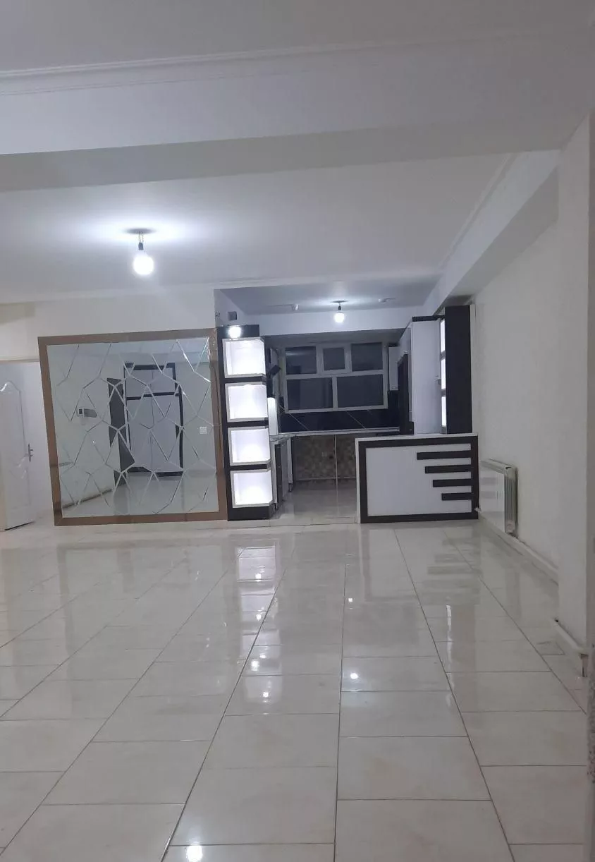 اجاره آپارتمان ۱۳۰ متر ۳خوابه آبرسان گلکار ولیعصر