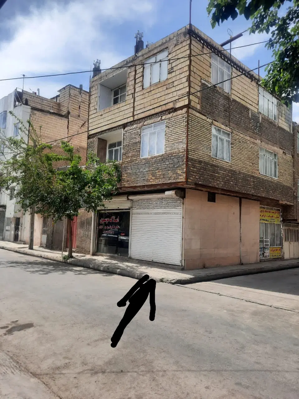مغازه * طبرسی شمالی 25 * تخلیه