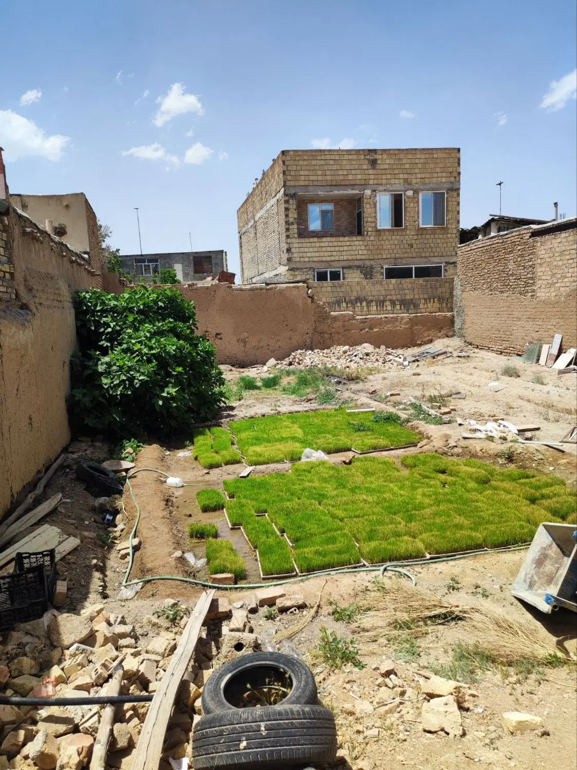 فروش زمین چهار دیواری در اسماعیل ترخان