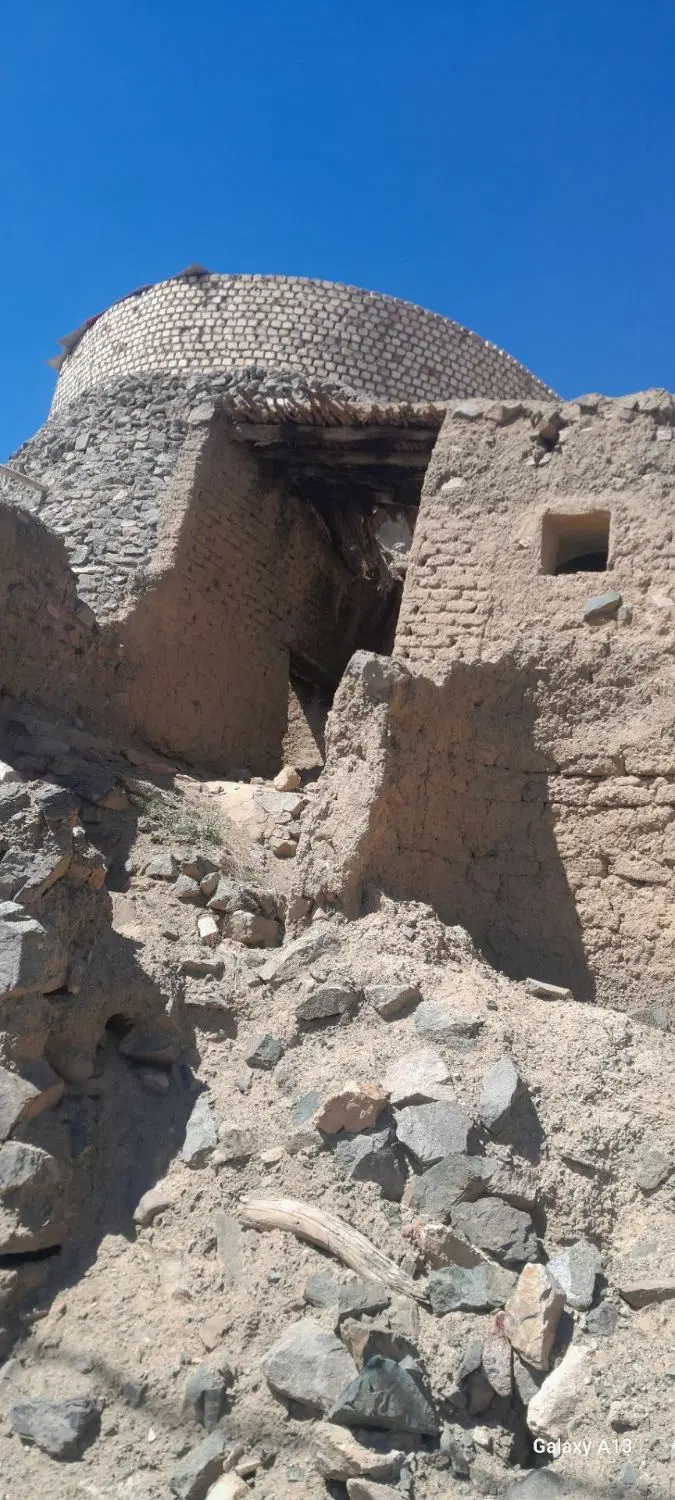 زمین کلنگی در روستای نیوشت
