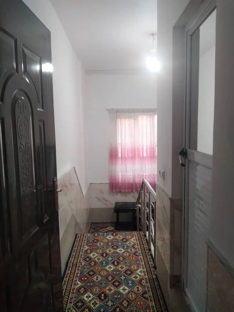 خانه ویلایی دوطبقه و نیم دوبلکس.آوینی نامدار