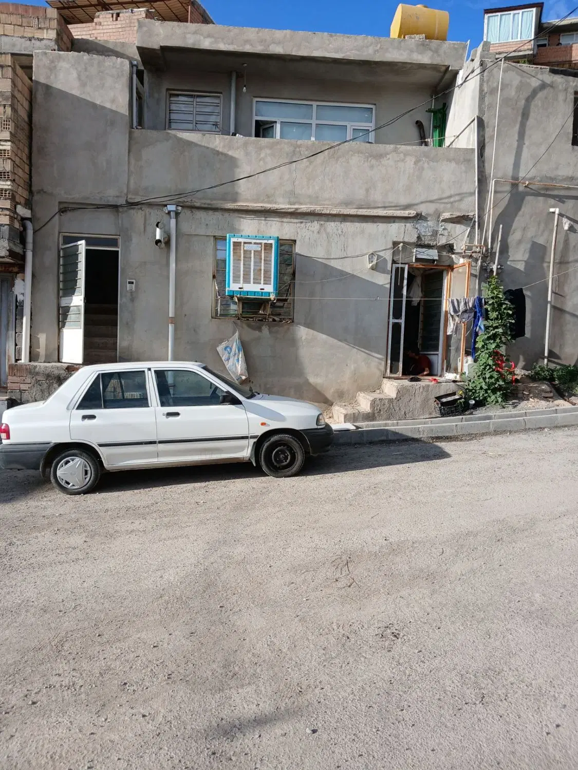 منزل فروشی