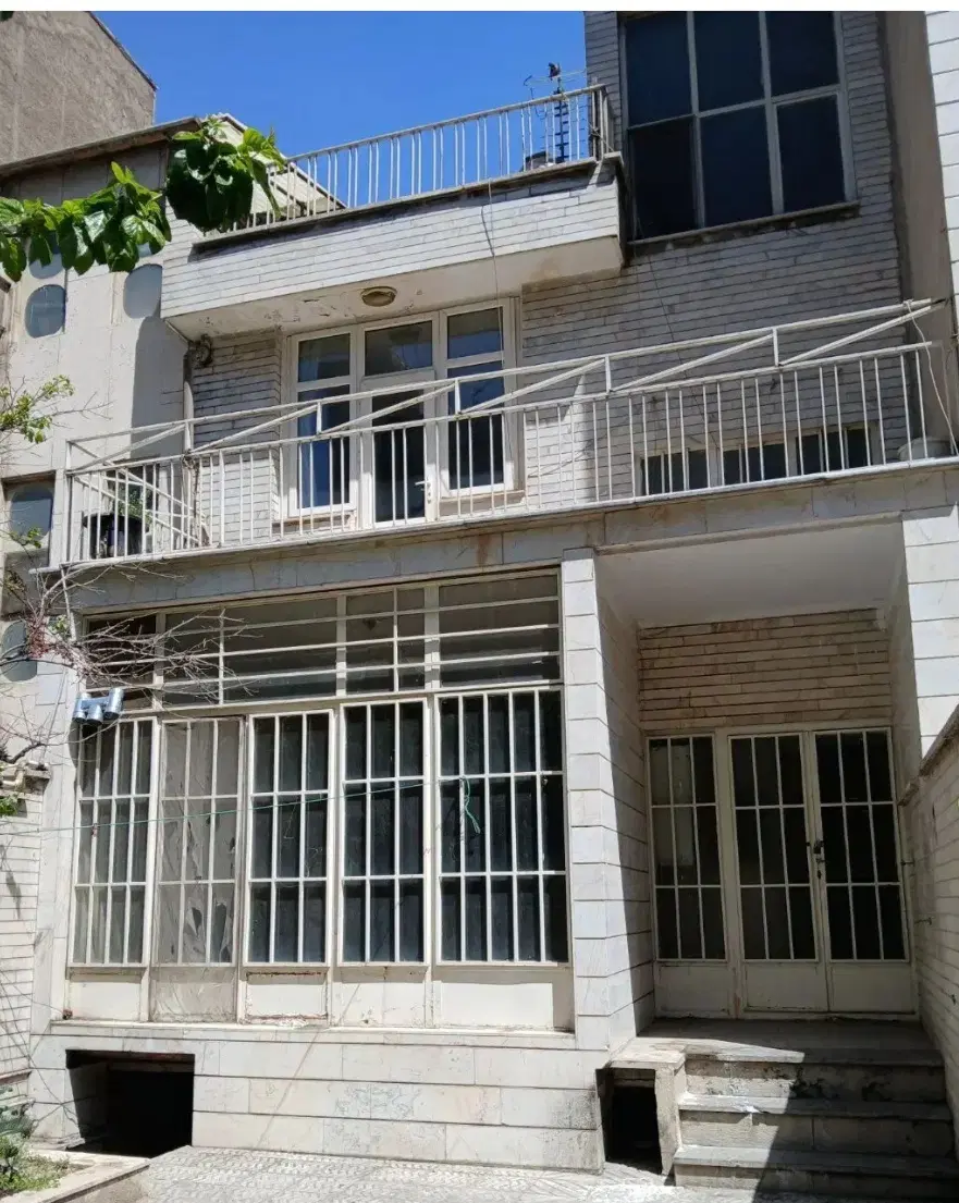 ۱۳۵ متر مجیدیه شمالی اکازیون
