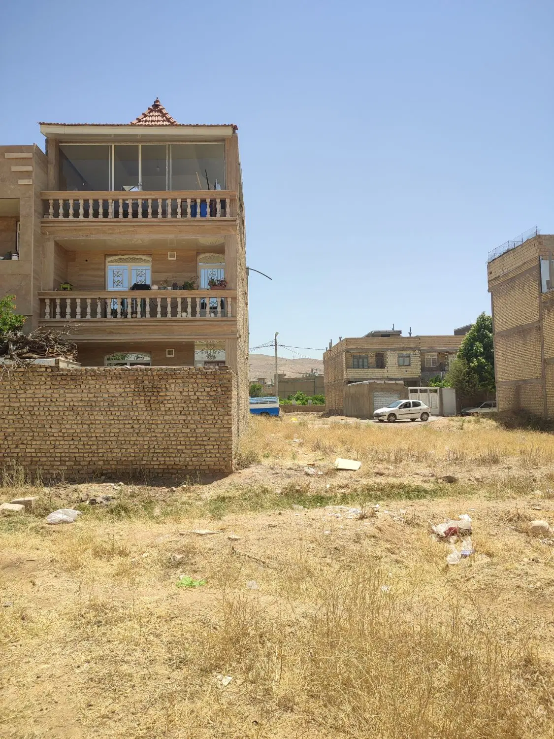 واحد فروشی