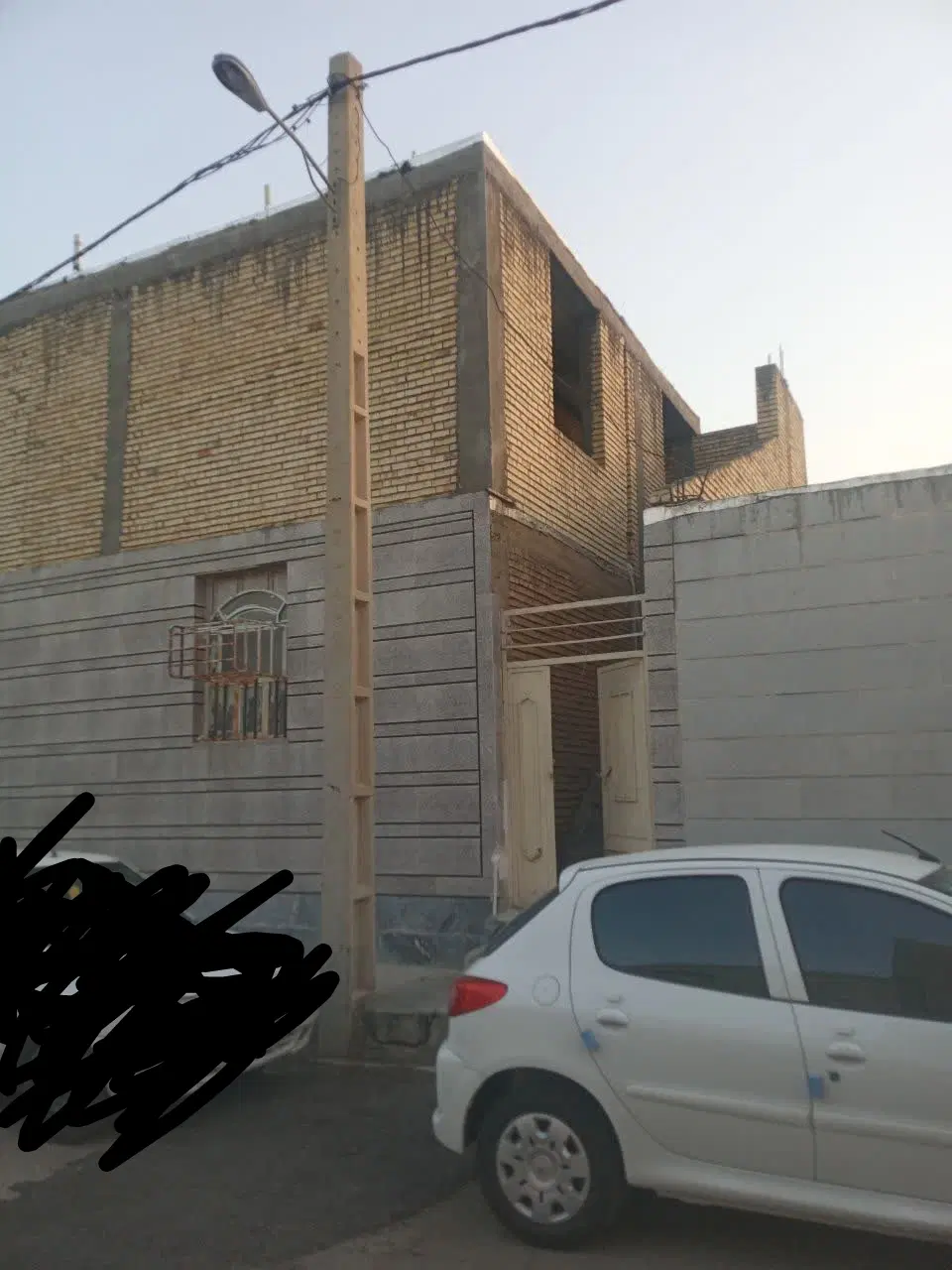 خانه دوطبقه رسالت