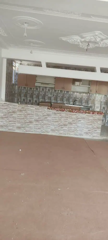 طبقه اول ۱۳۰ متری ۲خواب