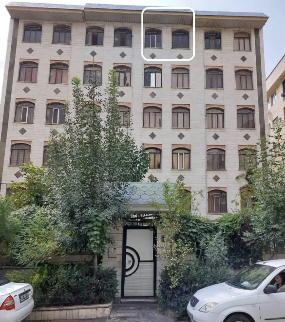 ۵۳متر الاله شرقی