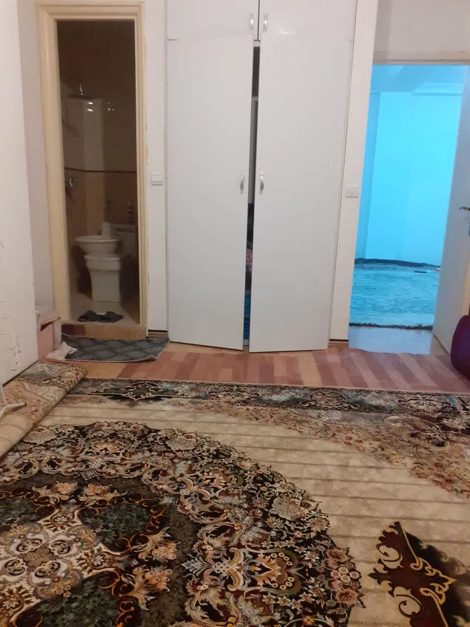 فروش آپارتمان در مرکز شهر  چراغ قرمز