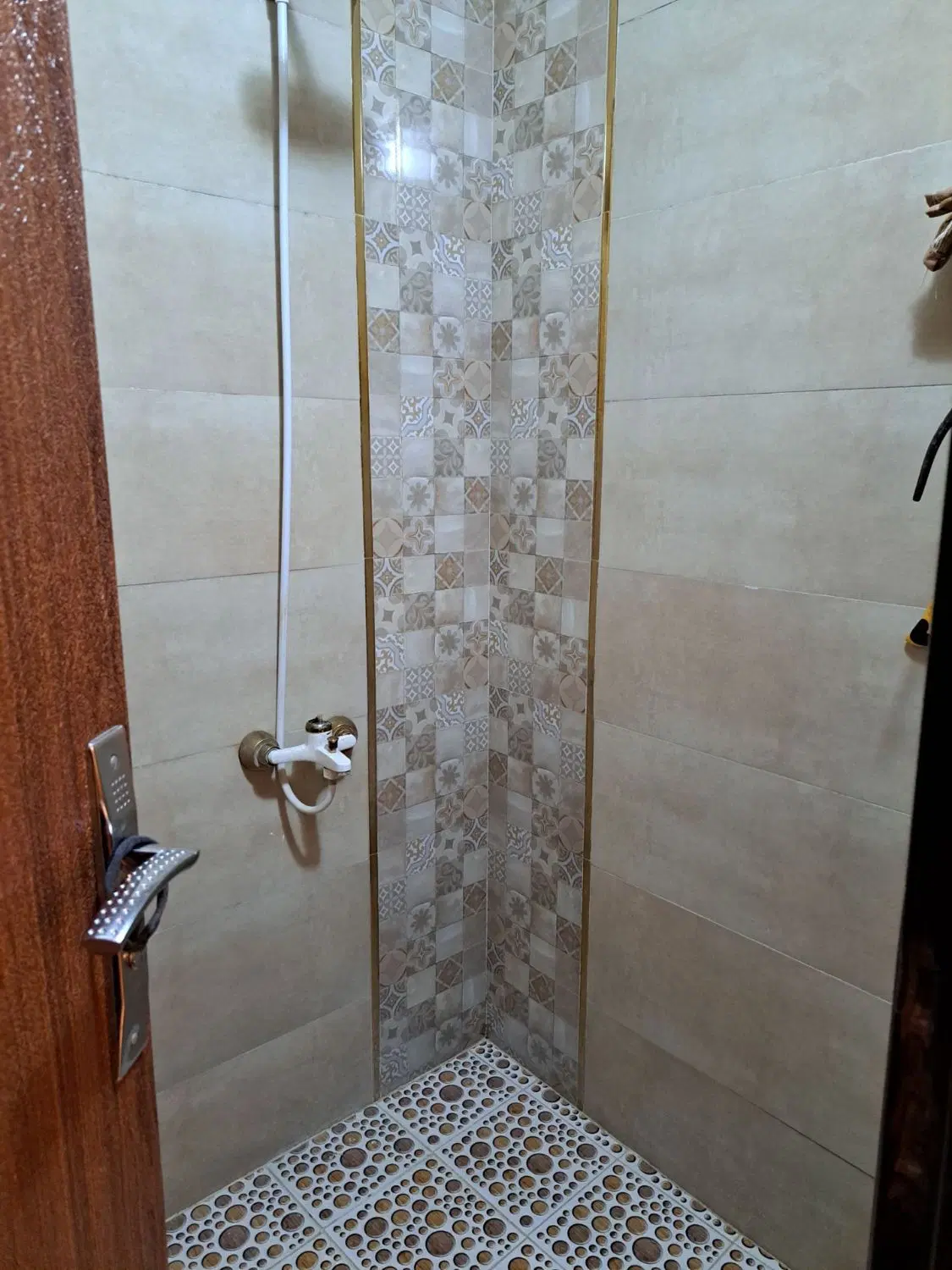 رهن کامل واحد ۷۰ متری شهرک دانش