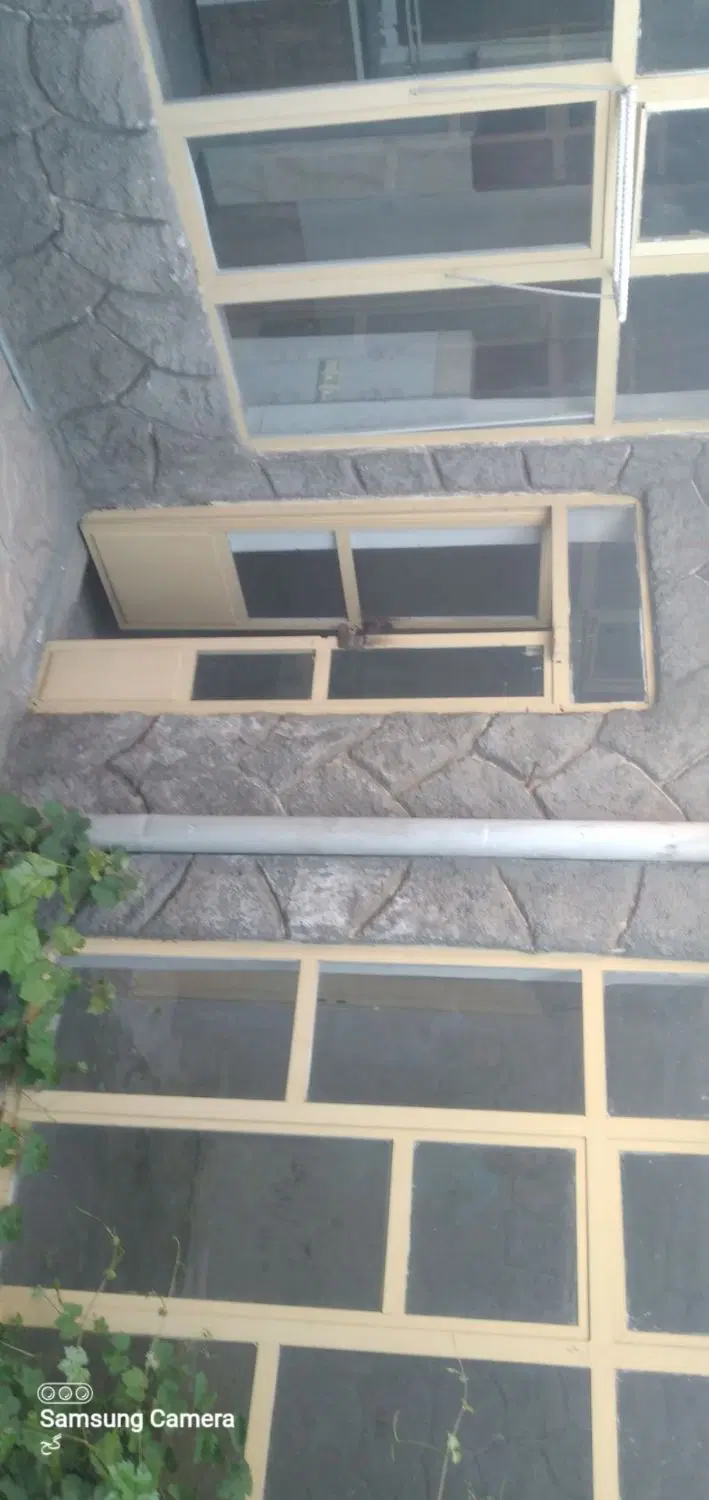 خانه نوقلی در باغ معروف