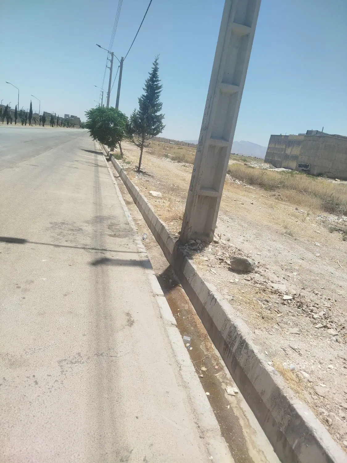زمین 300متری باسند تک برگ ملکی درسهل آباد