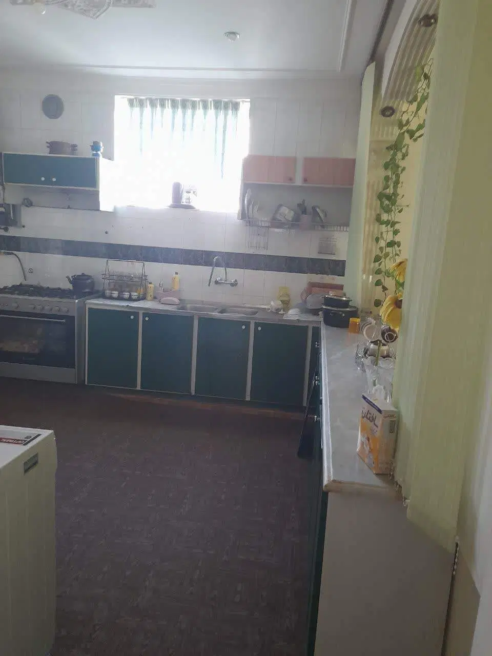 رهن واجاره منزل1طبقه دربست3نبش2خاب برالفت بهارستان
