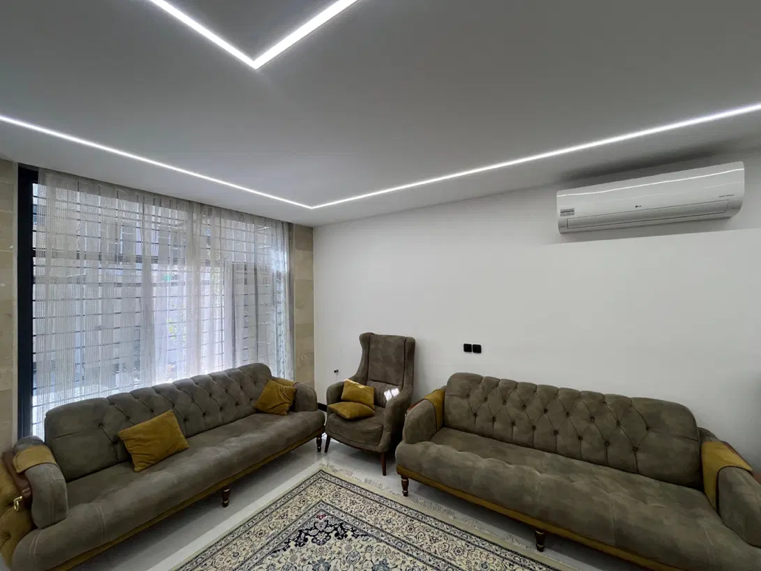 منزل یک طبقه ۱۵۰ متری درب از حیاط