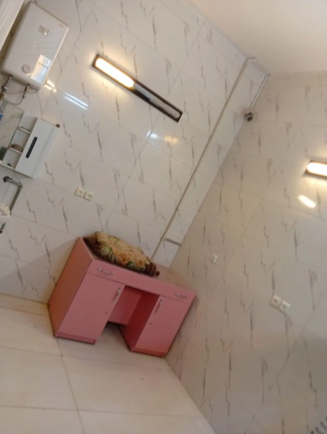 مغازه بازسازی شده