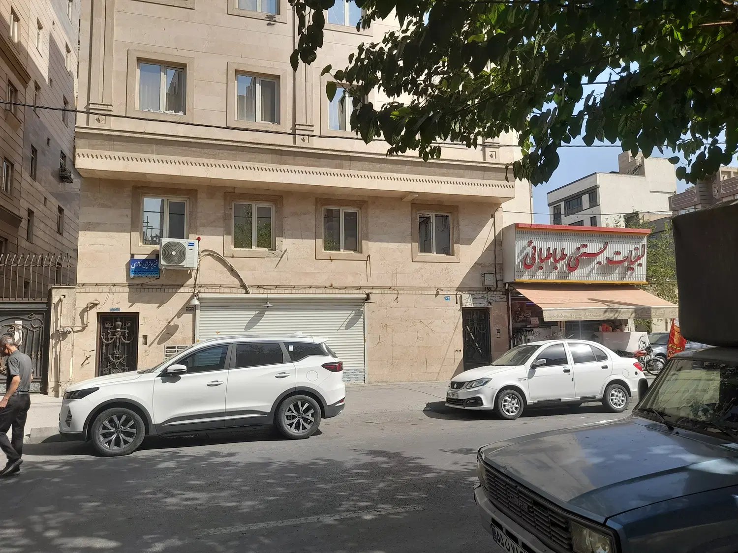 اجاره مغازه داروخانه در ساختمان پزشکان
