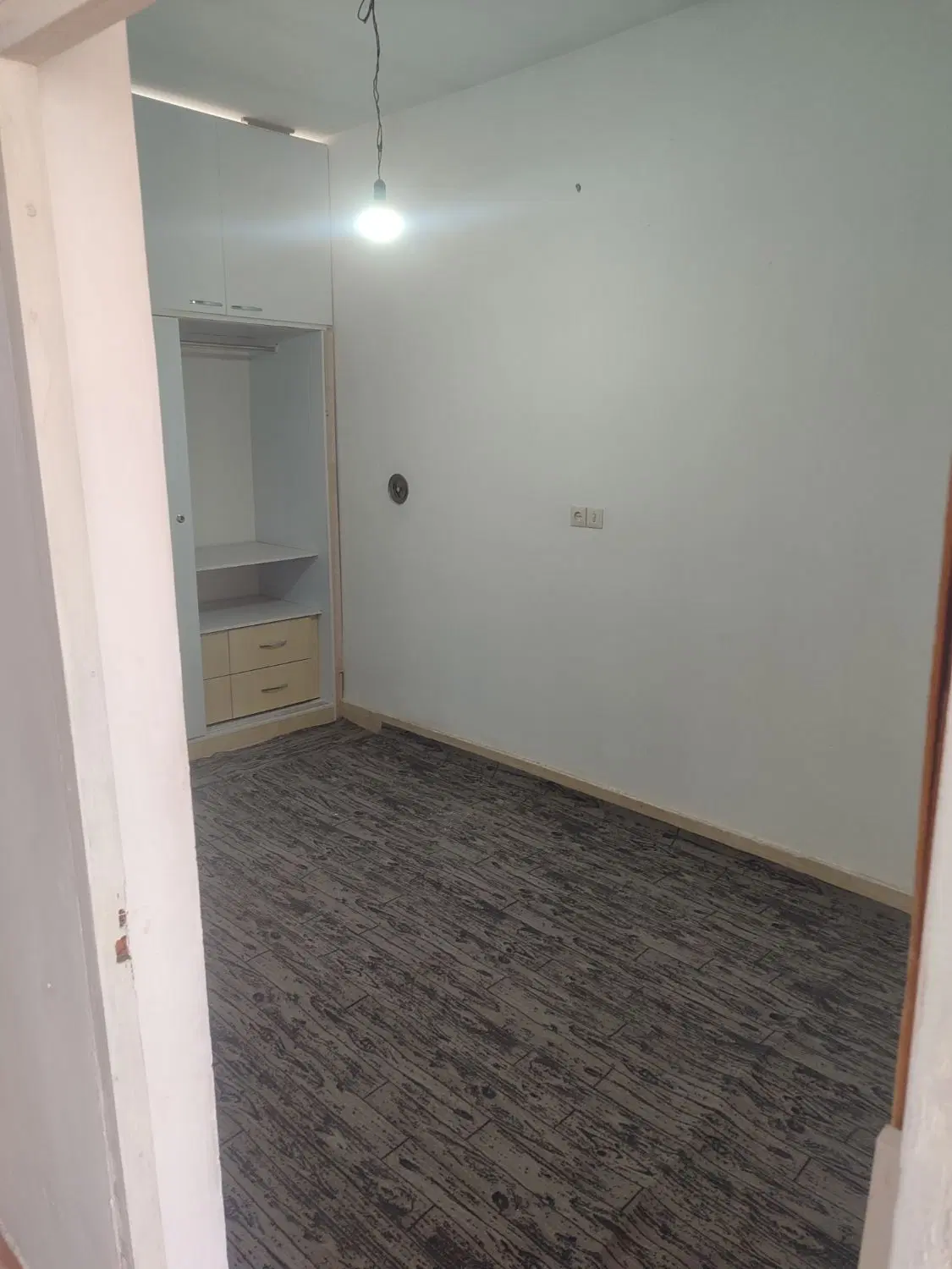 فروش منزل طبق بالا دو واحد
