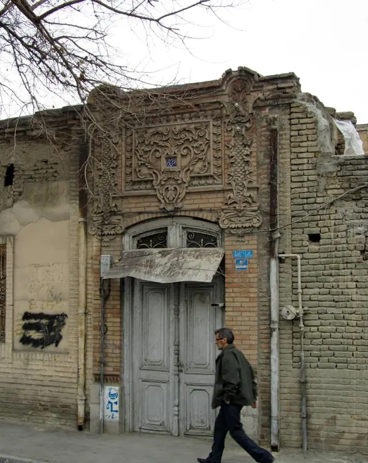 ملک کلنگی آماده ساخت