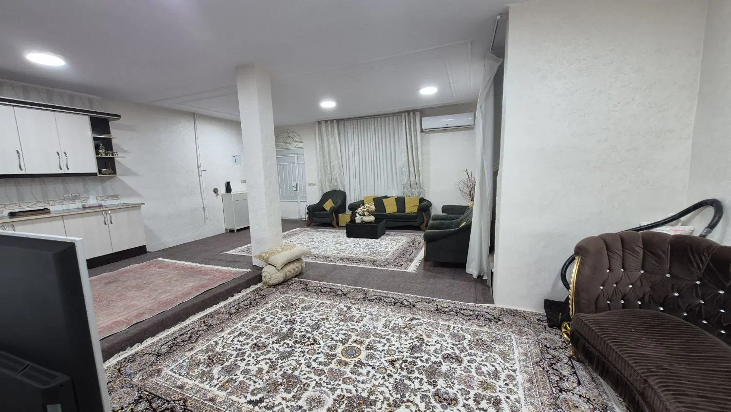 فروش منزل مسکونی طبقه بالا