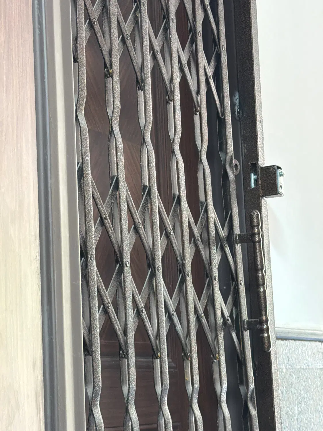 رهن ۵۲ متری فردیس کانال غربی خیابان تابان