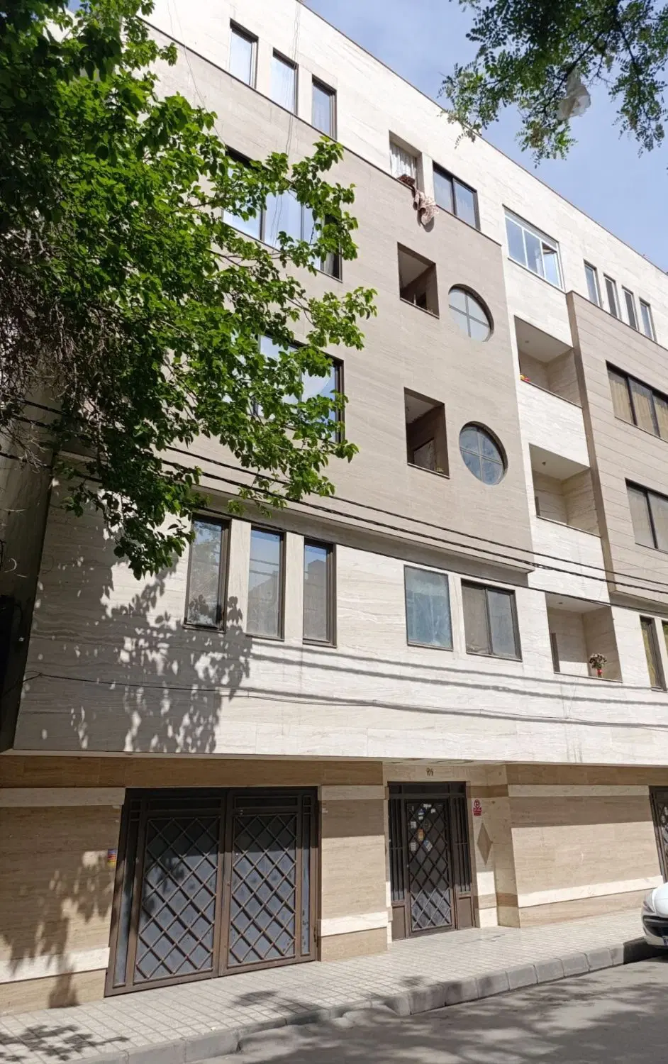 آپارتمان ۱۶۰ متری ۳ خواب صفر تک واحدی