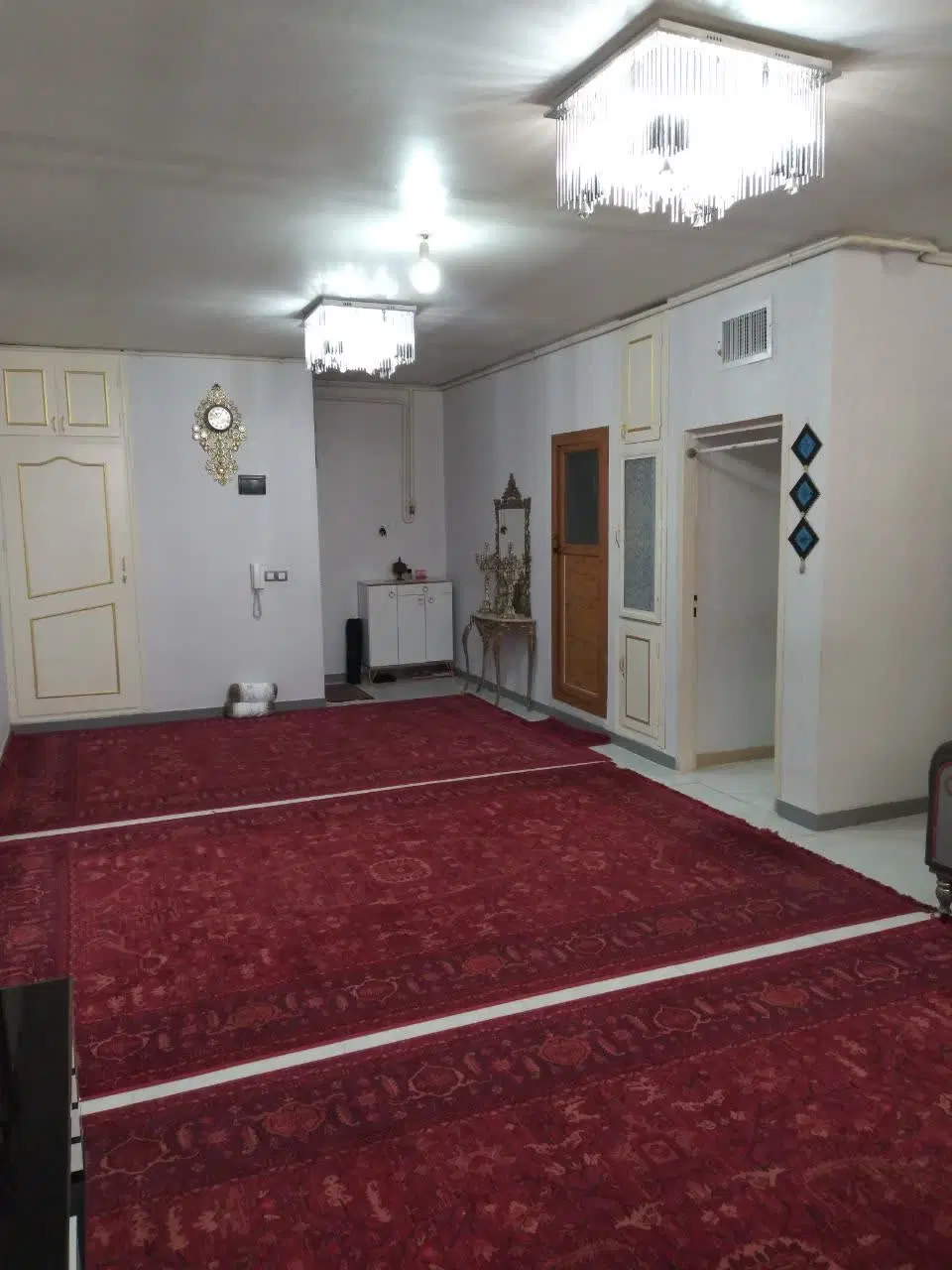 آپارتمان 98 متری گلدشت شرقی