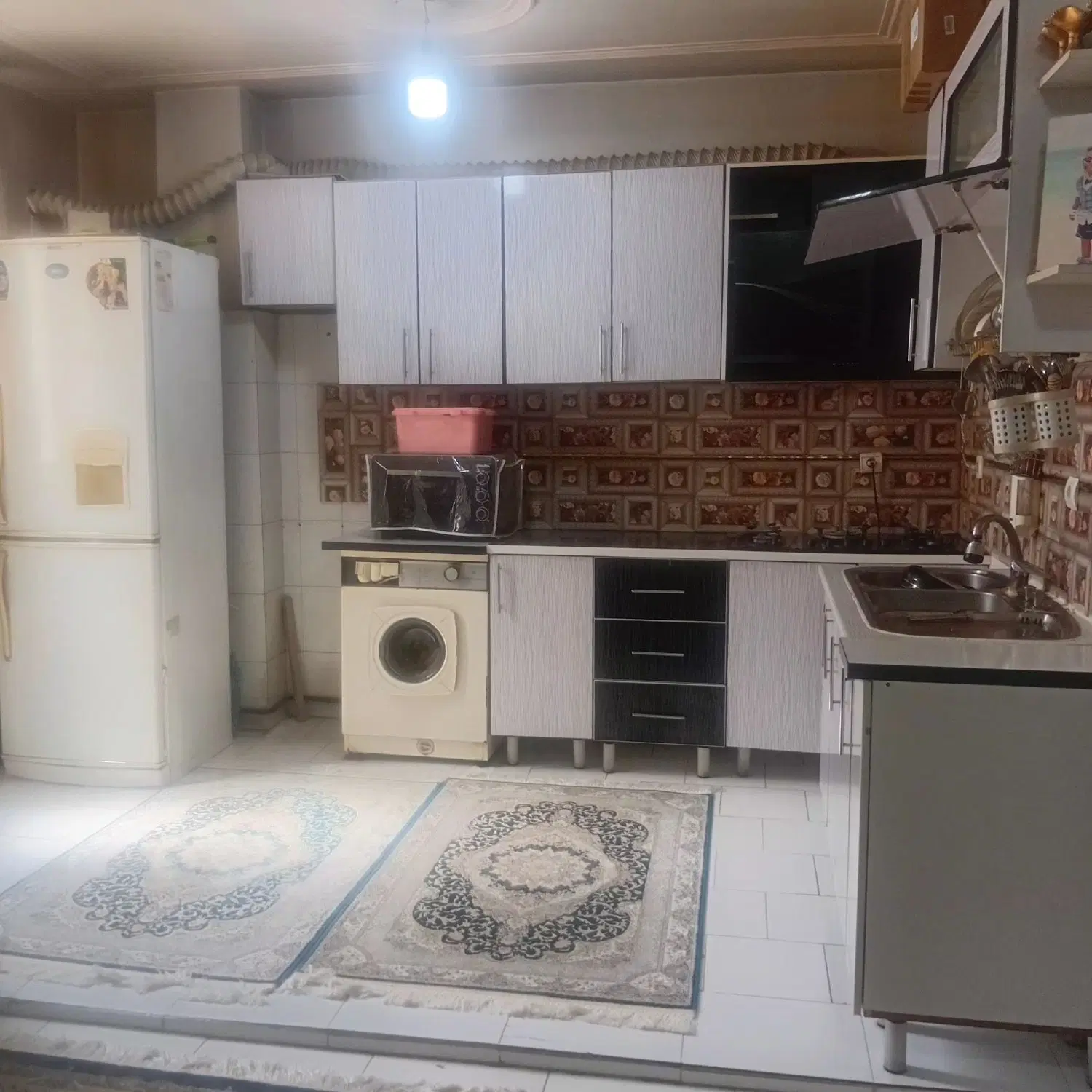 یک واحد ۶۴متری بازسازی شده