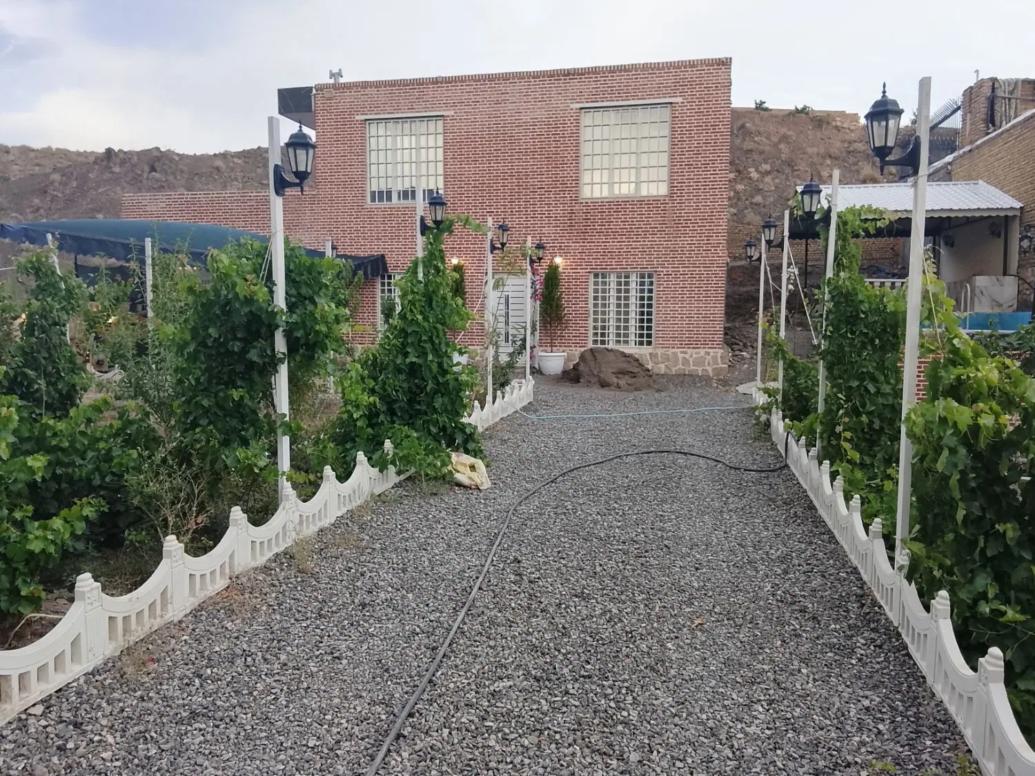 باغ ویلا
