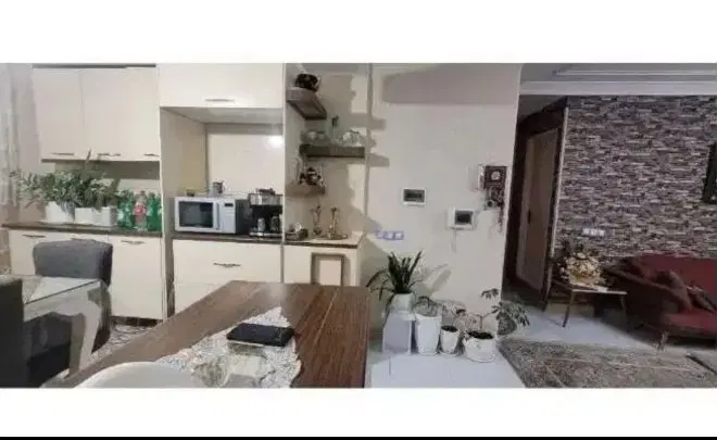 واحد ۱۰۰ متری تکواحدی تمیز