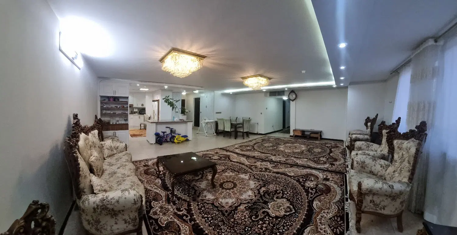 آپارتمان ۳ خوابه لوکس آقایی