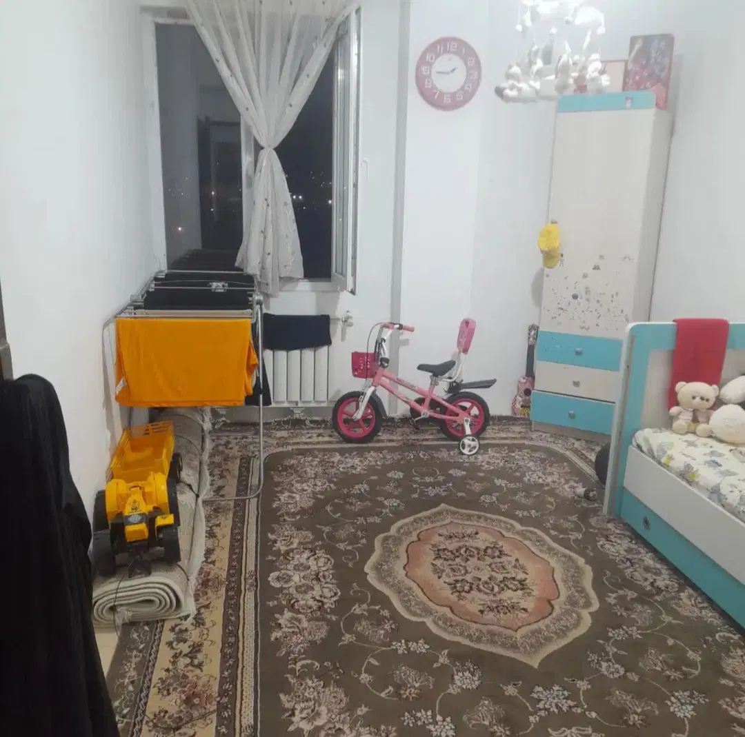 اجاره واحد ۷۵ متری دو خواب پارکینگ مسقف