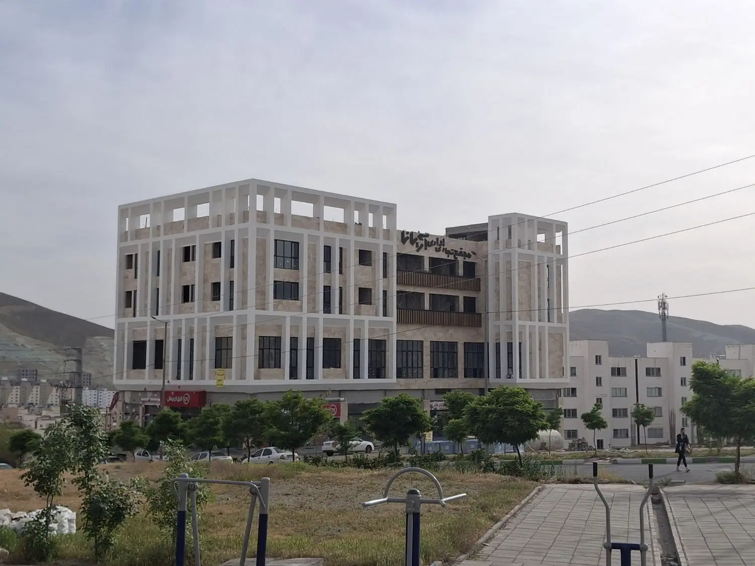 خانه ویلایی سند دار درزی محله کوچه گلستان جنب مسجد