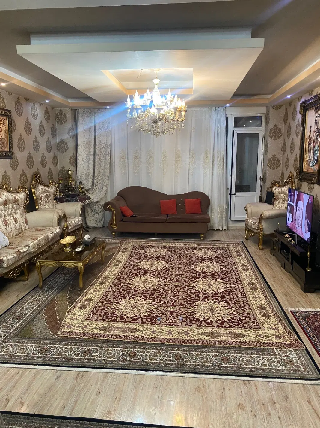 اپارتمان ۸۴ متر