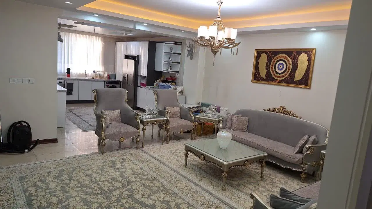 ۹۵متری  فول امکانات  ۳سال ساخت