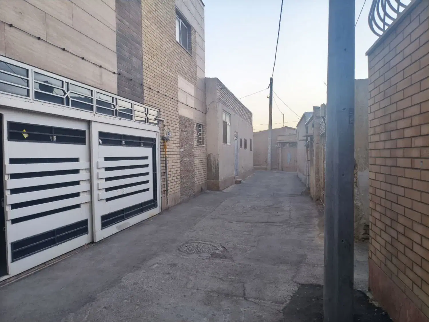 همکف دوخواب با حیاط اختصاصی