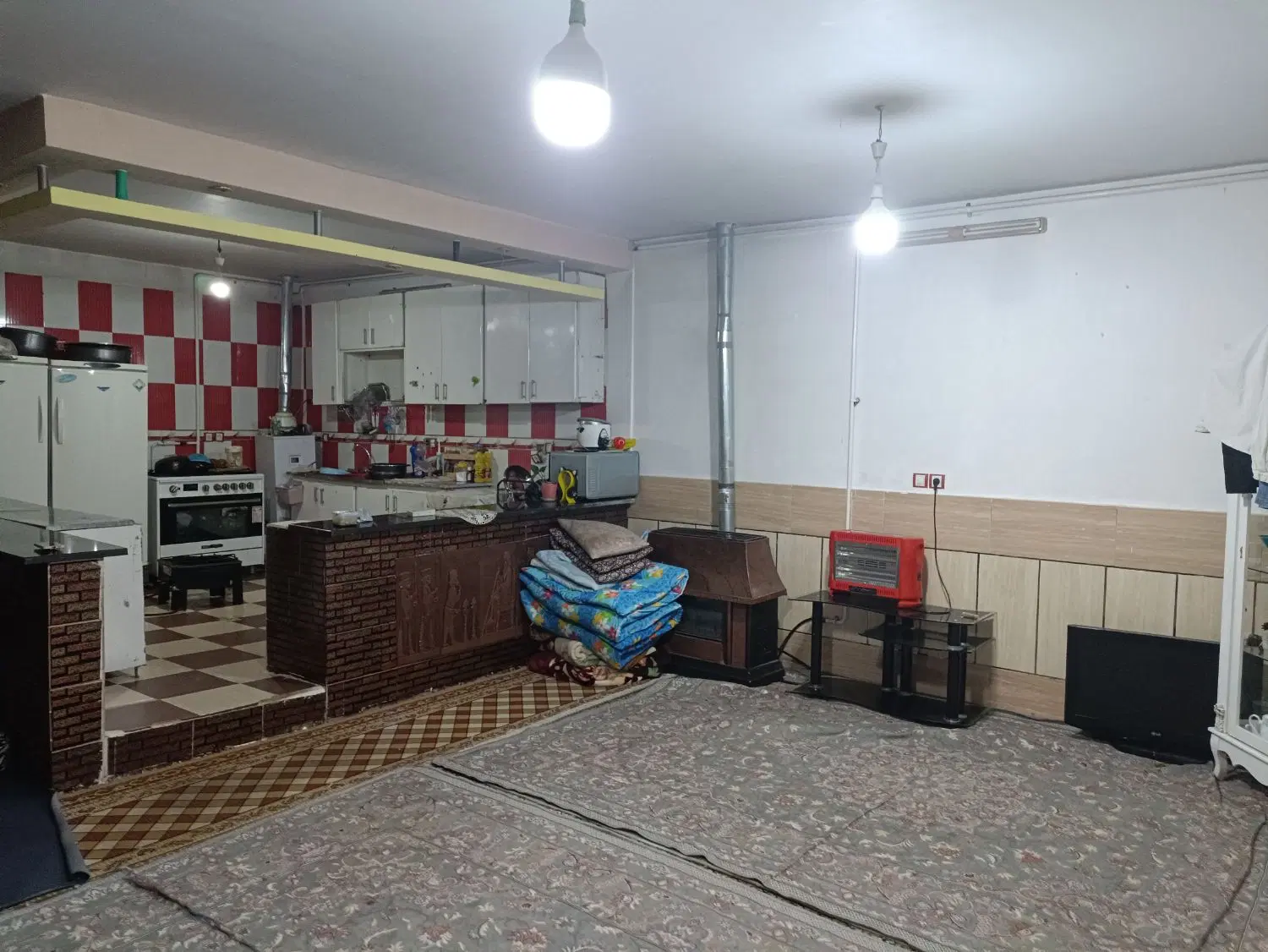 اجاره طبقه اول ۱۰۰ متری ،سمنگان