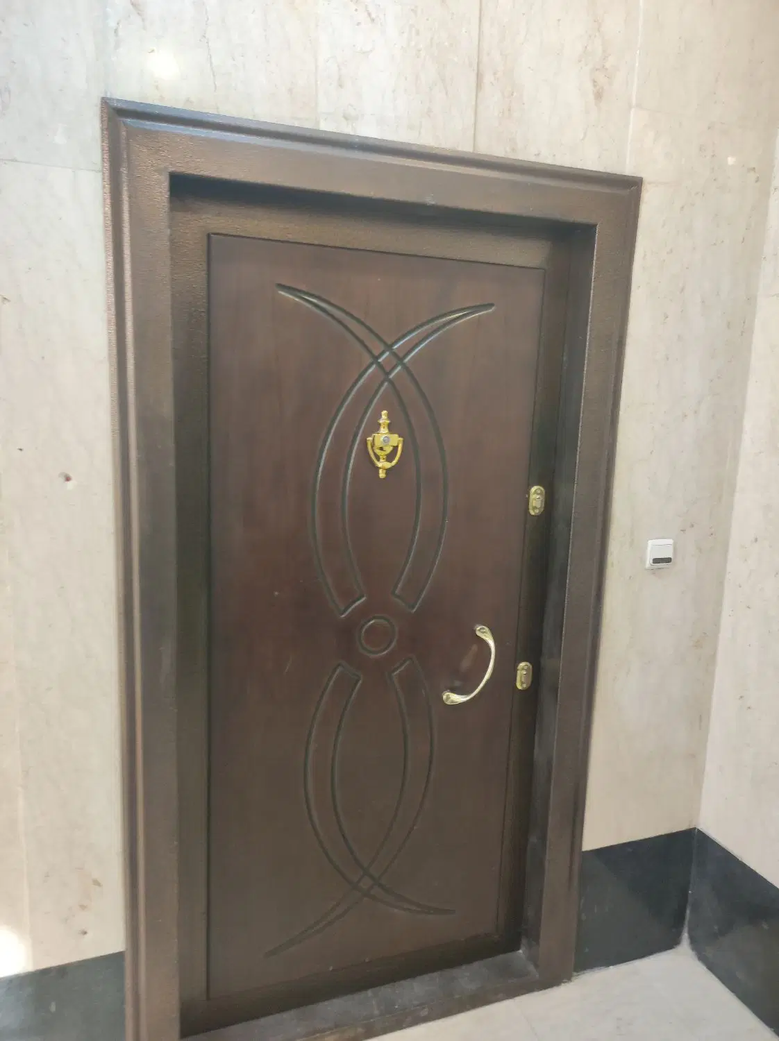 ۱۰۰ متری ستارخان