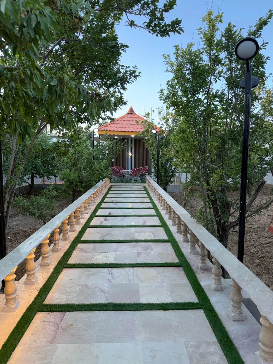 باغ ویلا ۴۵۰متری کهریزسنگ (گل مینا )