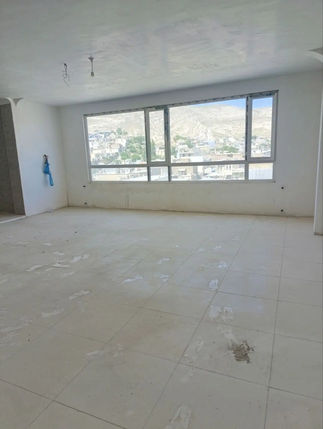 آپارتمان برخیابان اصلی